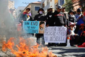 Acciones desestabilizadoras en Bolivia