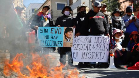 Acciones desestabilizadoras en Bolivia