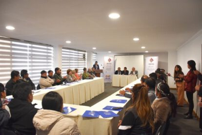 Capacitación en emergencias para médicos y conductores en Bolivia