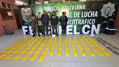 Operativo antidrogas Santa Cruz con cocaína secuestrada
