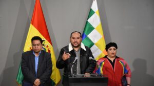 Gobierno denunciará a Evo Morales por terrorismo e instigación a delinquir