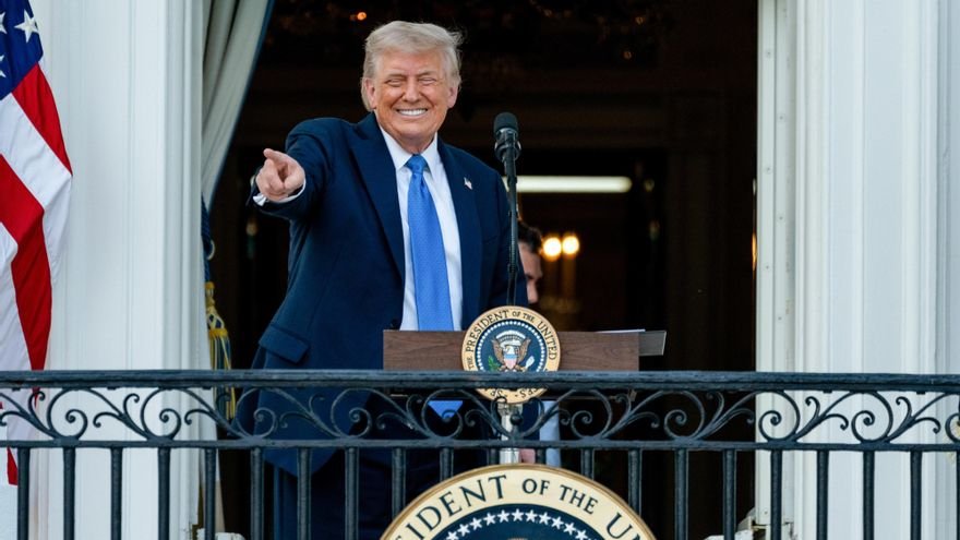 Trump prohíbe entrada de nuevos estudiantes extranjeros a Harvard