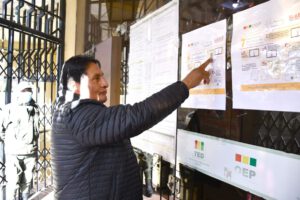 Reincorporación al padrón electoral en Oruro
