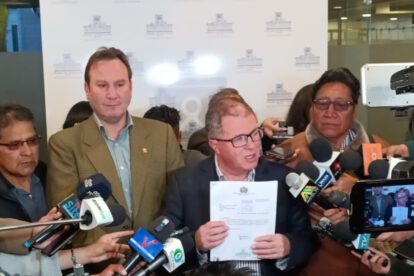 sistema de subasta de dólares propuesto por Miguel Roca