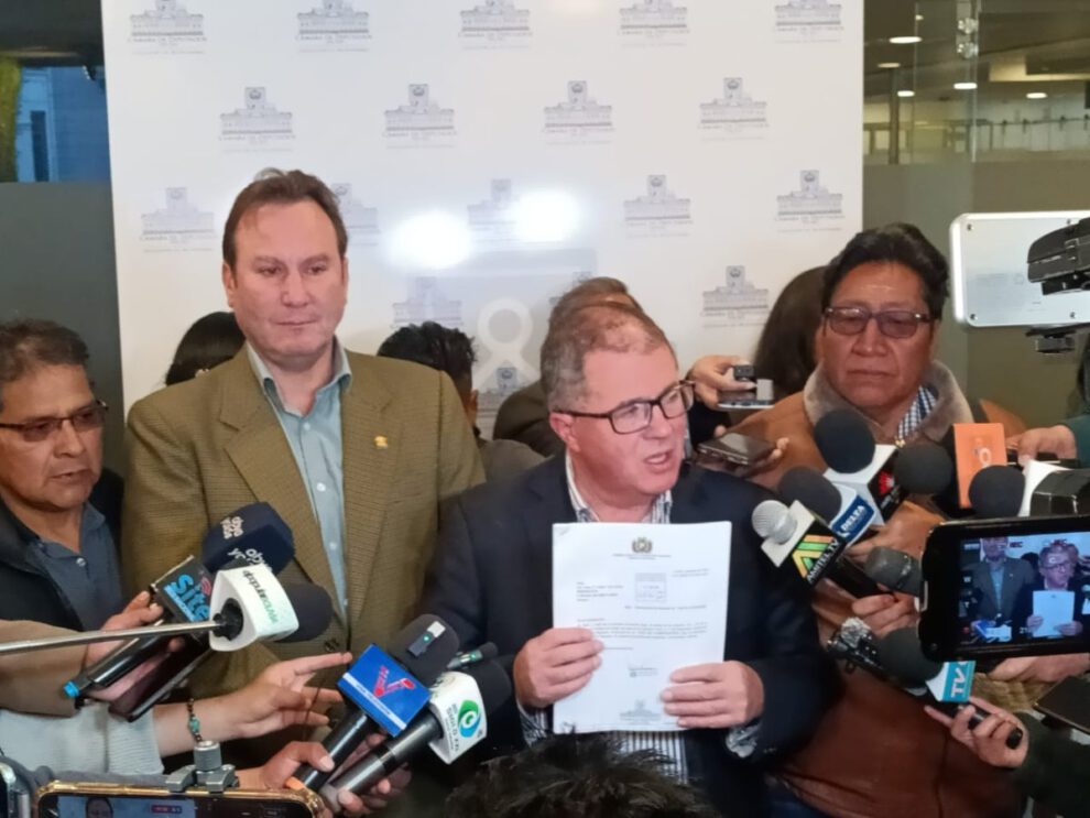 sistema de subasta de dólares propuesto por Miguel Roca