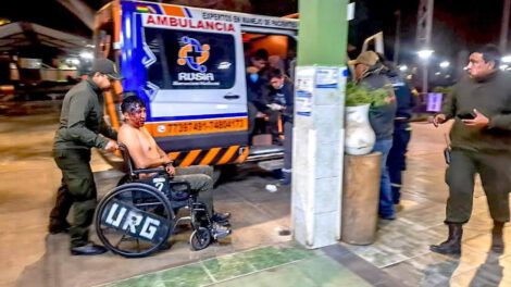 Ambulancia incendiada en Cochabamba por bloqueadores evistas