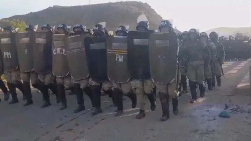 Ejército boliviano rechaza acusaciones de planificación militar contra civiles