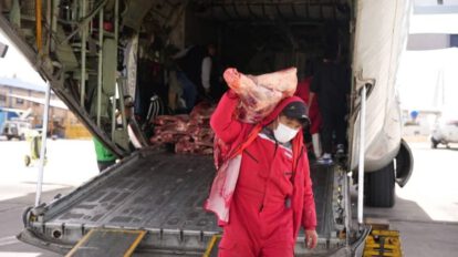 Puente aéreo para abastecimiento de alimentos