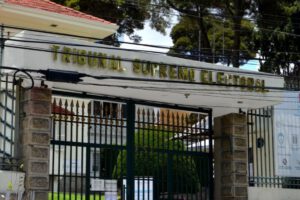 Diálogo multipartidario propuesto por candidatos ante tensión política en Bolivia