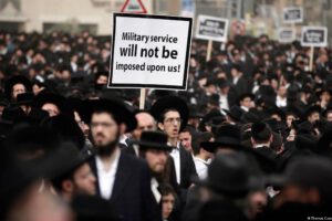 Ultraortodoxos en Israel amenazan con disolver el Parlamento