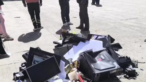 Corte de agua y luz en Llallagua