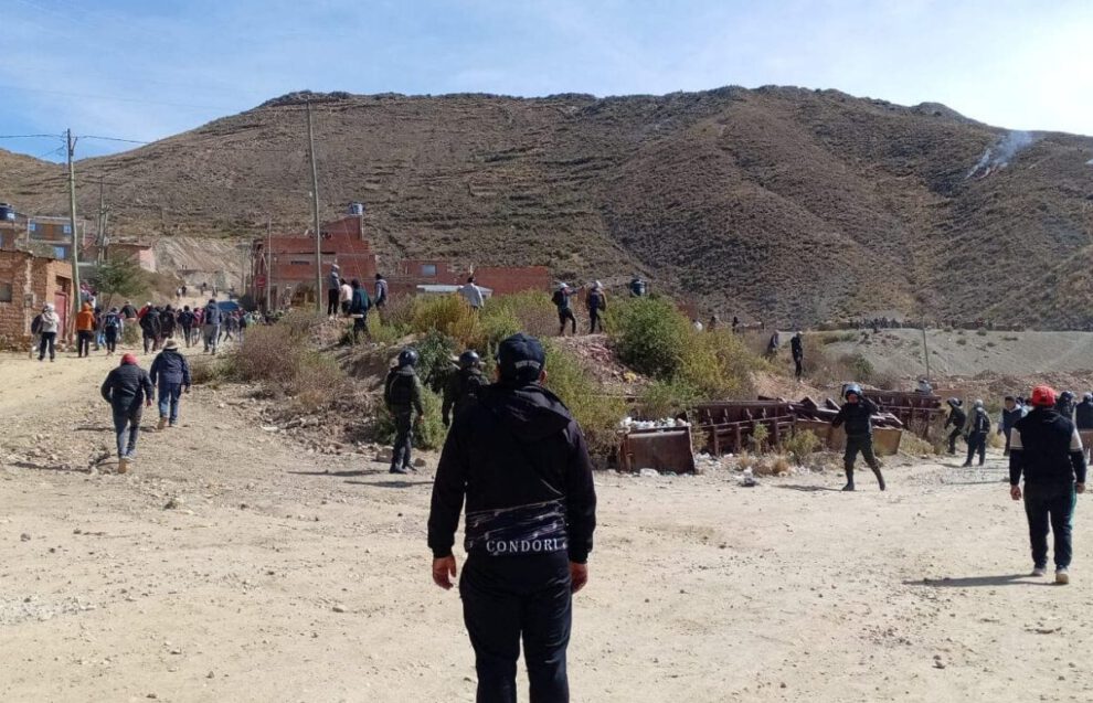 Enfrentamientos en Llallagua tras despliegue militar