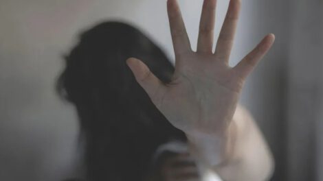 La mujer fue dopada y agredida sexualmente