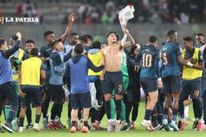 Festejo de los jugadores ecuatorianos por la clasificación al Mundial 2026