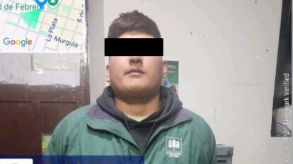Granada de gas en Oruro