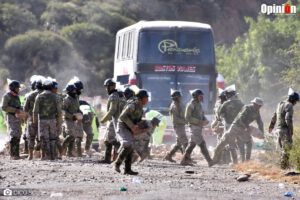 Desbloqueo carretera Cochabamba-Oruro tras enfrentamientos