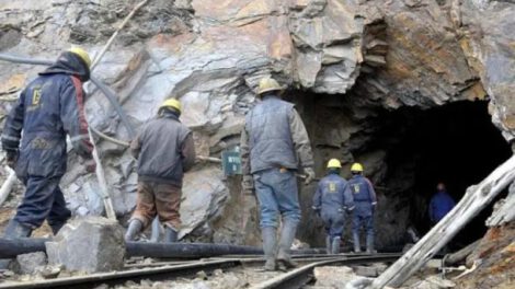 Bloqueos de caminos en Potosí afectan proyectos mineros