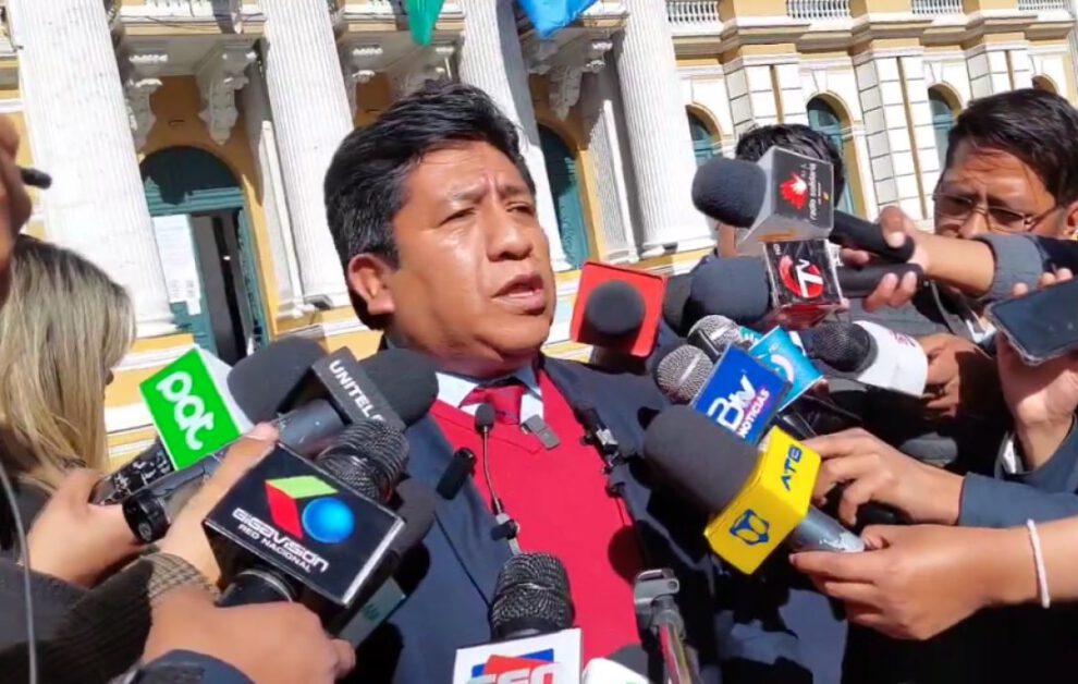 Bolivia denuncia violencia en bloqueos
