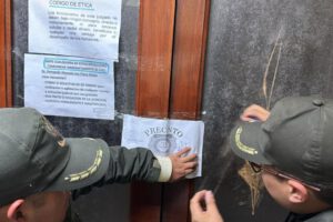 Juez aprehendido Coroico tras suspender credencial de magistrada