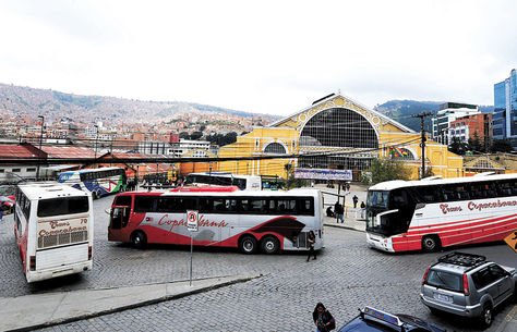 Reanudación de salidas de buses de La Paz a Cochabamba