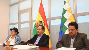 Bloqueos en Bolivia y muertes en reunión con la ONU