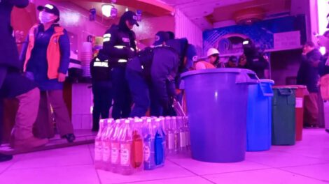 Clausura de locales por venta ilegal de alcohol cerca a la UPEA