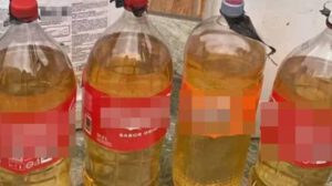 venta ilegal de diésel y gasolina en Bolivia