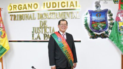 Renuncia presidente TDJ Yván Córdova