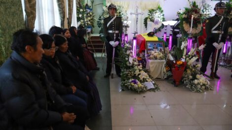 justicia por policías fallecidos durante bloqueos en La Paz