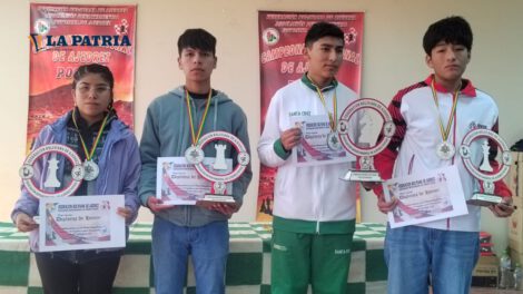 Ganadores del torneo nacional escolar de ajedrez