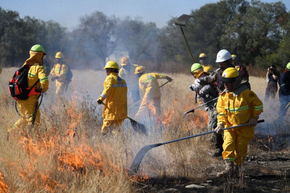 Capacitación para Instructores Militares de Bomberos Forestales en Puerto Quijarro