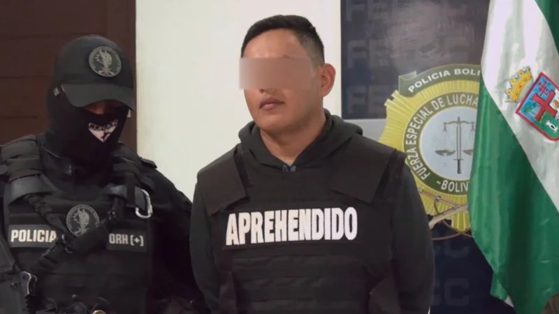 Taxista aprehendido en Santa Cruz por dopar a pasajeras