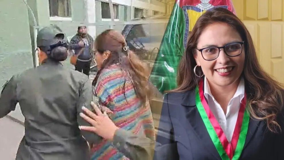 Claudia Castro renuncia tras ser acusada de tráfico de influencias