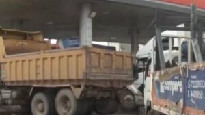 Escasez de combustible en Cochabamba