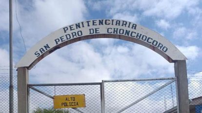 Destitución del director de Chonchocoro por traslado de Camacho