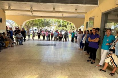 Hospital materno infantil en emergencia por falta de insumos