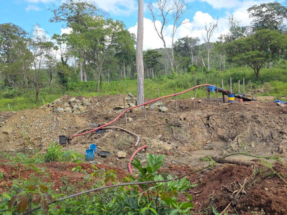 Minería ilegal en Santa Cruz