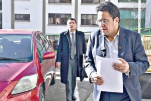 César Siles implicado en investigación sobre consorcio judicial