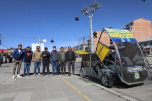 Estudiantes de la UPEA compiten en el Rally Solar 2025
