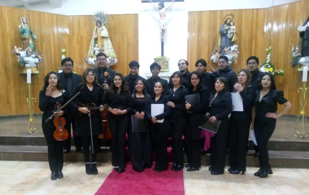 Ensamble Ad Libitum rinde homenaje al Bicentenario de Bolivia