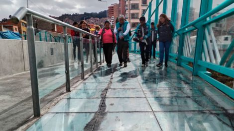 daños al puente del Bicentenario