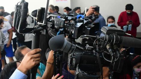 Róger Mariaca reacciona ofensivamente hacia periodista