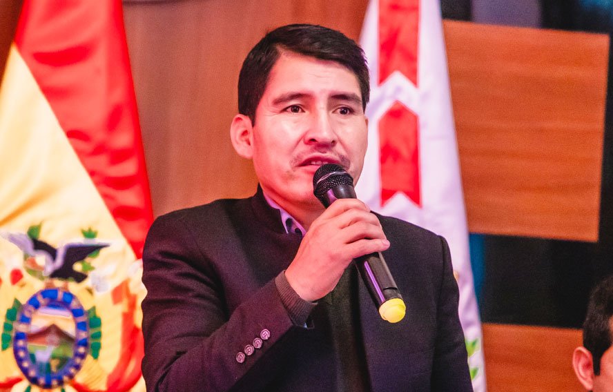 Gobernador de Chuquisaca en terapia intensiva