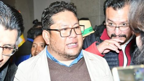 Fallece ministro de Trabajo Erland Rodríguez