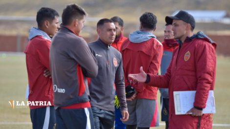 CDT Real Oruro refuerza su plantel con nuevos jugadores