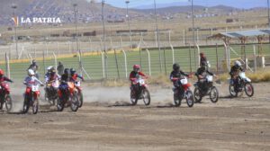 Joel Limachi motociclismo en Oruro
