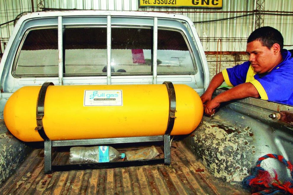 Reconversión de motores a gas natural vehicular