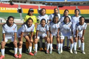 Independiente de Challapata recupera la punta en la Liga Femenina de Fútbol