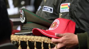 Madres de policías caídos en conflictos sociales