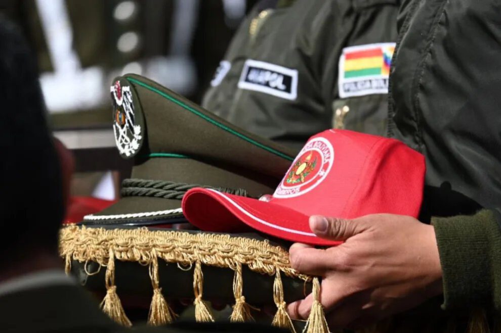 Madres de policías caídos en conflictos sociales